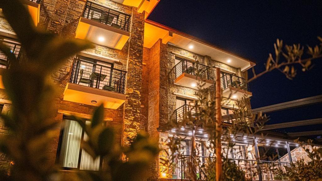 Maslin Otel İmroz Екстериор снимка